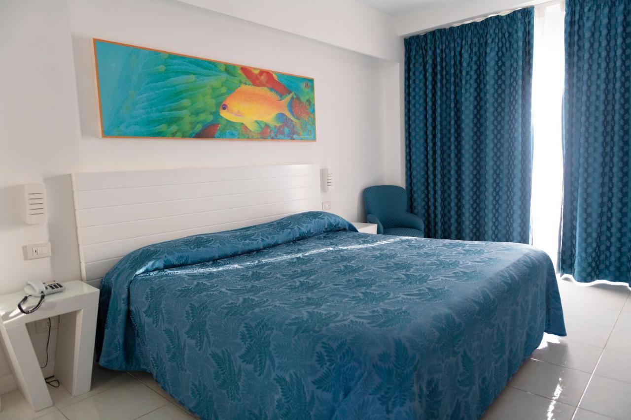 Hotel Miramare Stabia Кастелламмаре-ді-Стабія Екстер'єр фото